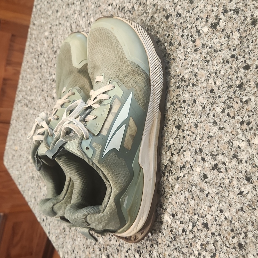 Altra Lone Peak 7